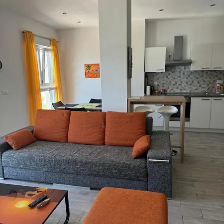 Oki Appartement Gradac (Split-Dalmatia)